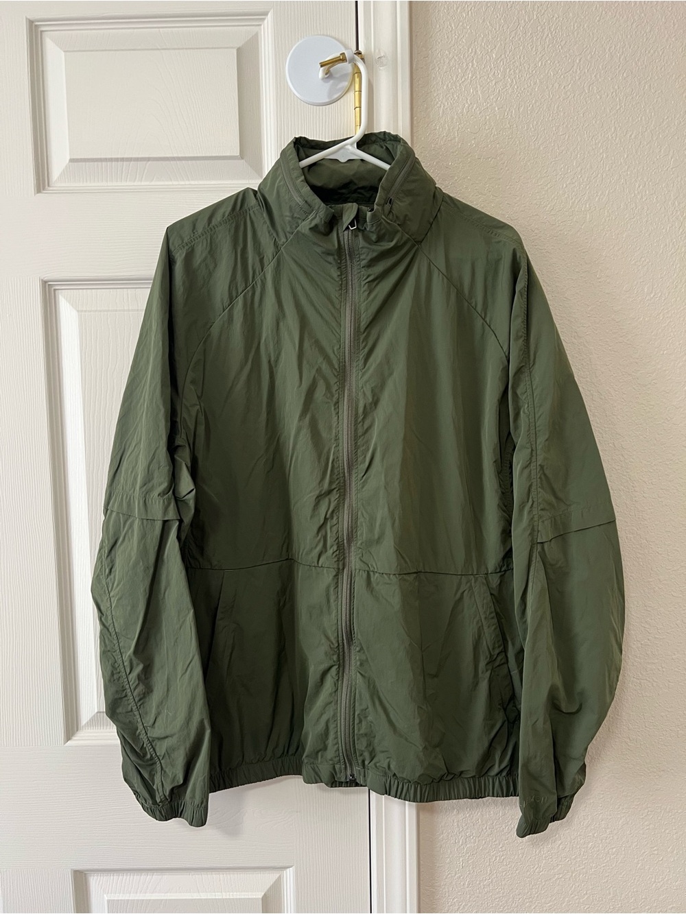 Lululemon Men’s Evergreen Lightweight Water Repellant Running Jacket XL LM4AJMS